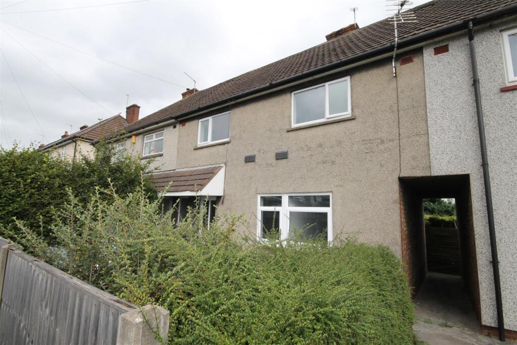 5 bed Mid Terraced House for rent in Filton. From M Coleman Estate Agents - Downend