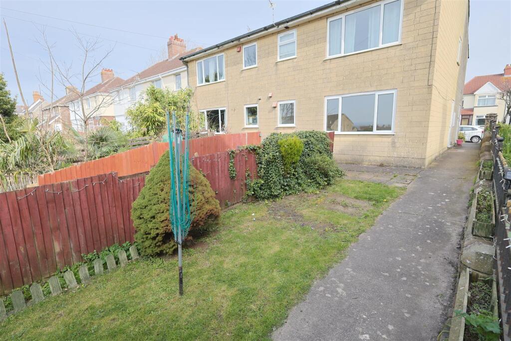 2 bed Apartment for rent in Bristol. From M Coleman Estate Agents - Downend