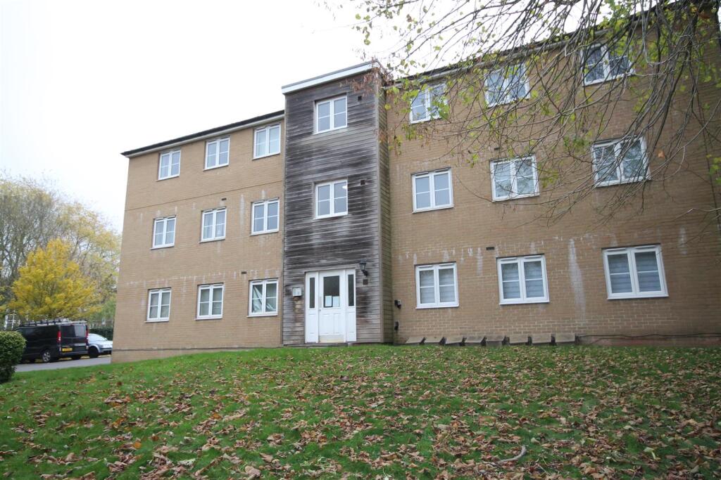 2 bed 1st Floor Flat for rent in Filton. From M Coleman Estate Agents - Downend 2 bed 1st Floor Flat for rent in Filton. From M Coleman Estate Agents - Downend