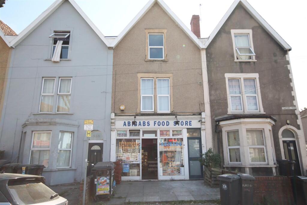 4 bed Studio for rent in Bristol. From M Coleman Estate Agents - Downend 4 bed Studio for rent in Bristol. From M Coleman Estate Agents - Downend
