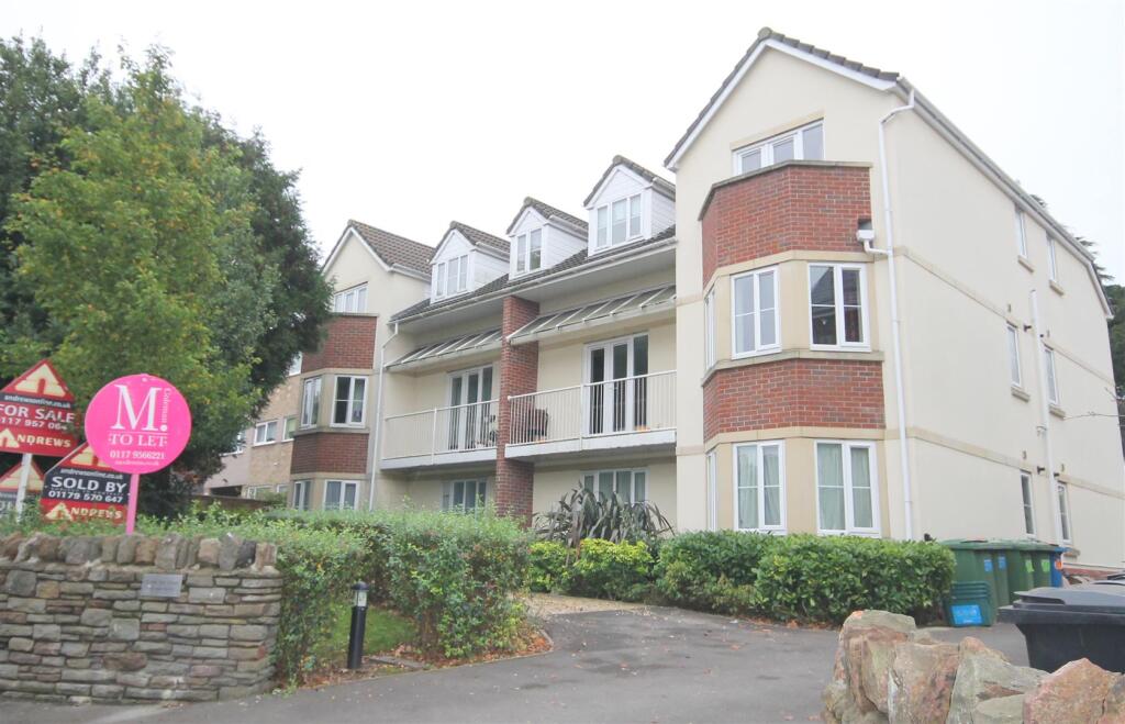2 bed Apartment for rent in Hillfields. From M Coleman Estate Agents - Downend 2 bed Apartment for rent in Hillfields. From M Coleman Estate Agents - Downend