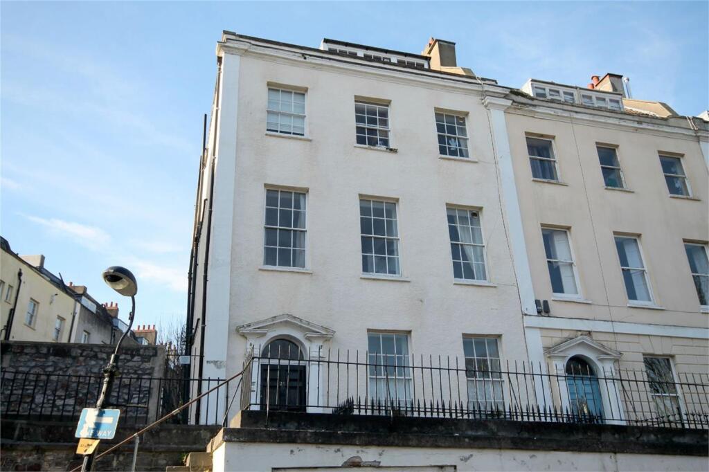 1 bed 1st Floor Flat for rent in Leigh Woods. From M Coleman Estate Agents - Downend