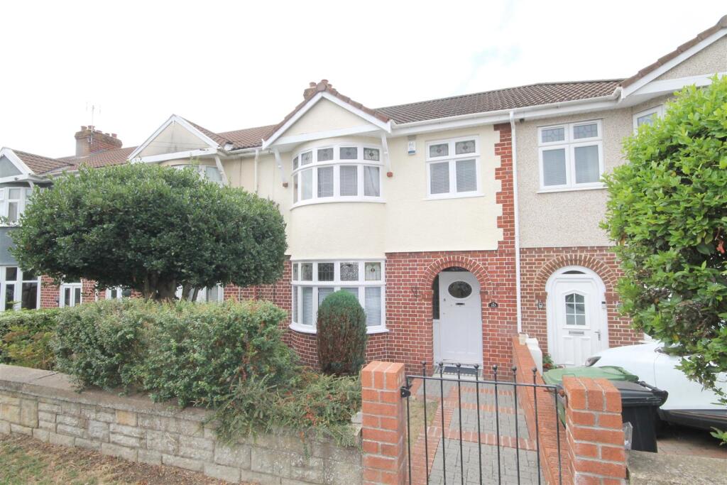 3 bed Mid Terraced House for rent in Bristol. From M Coleman Estate Agents - Downend 3 bed Mid Terraced House for rent in Bristol. From M Coleman Estate Agents - Downend