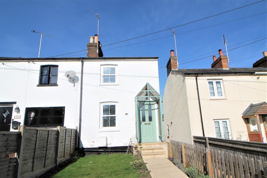 2 bed End of Terrace for rent in Hythe. From M.M Lettings - Hythe