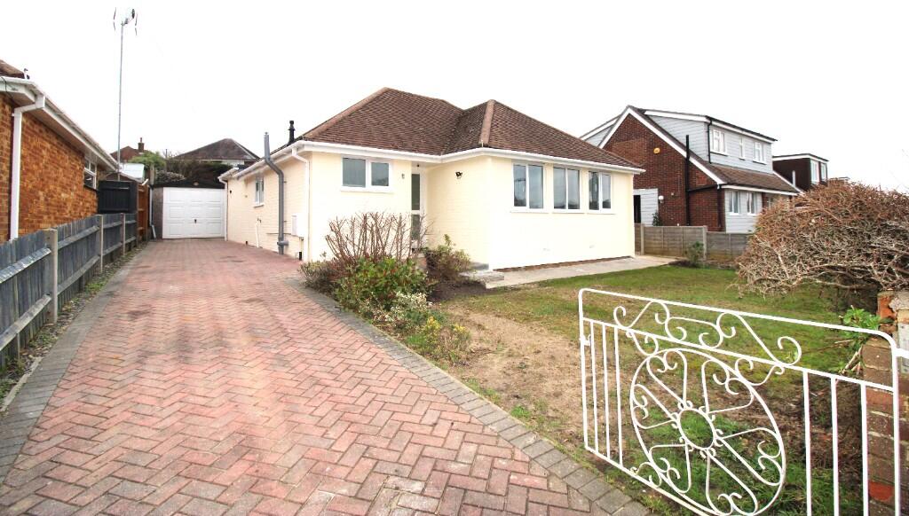 2 bed Detached bungalow for rent in Hythe. From M.M Lettings - Hythe