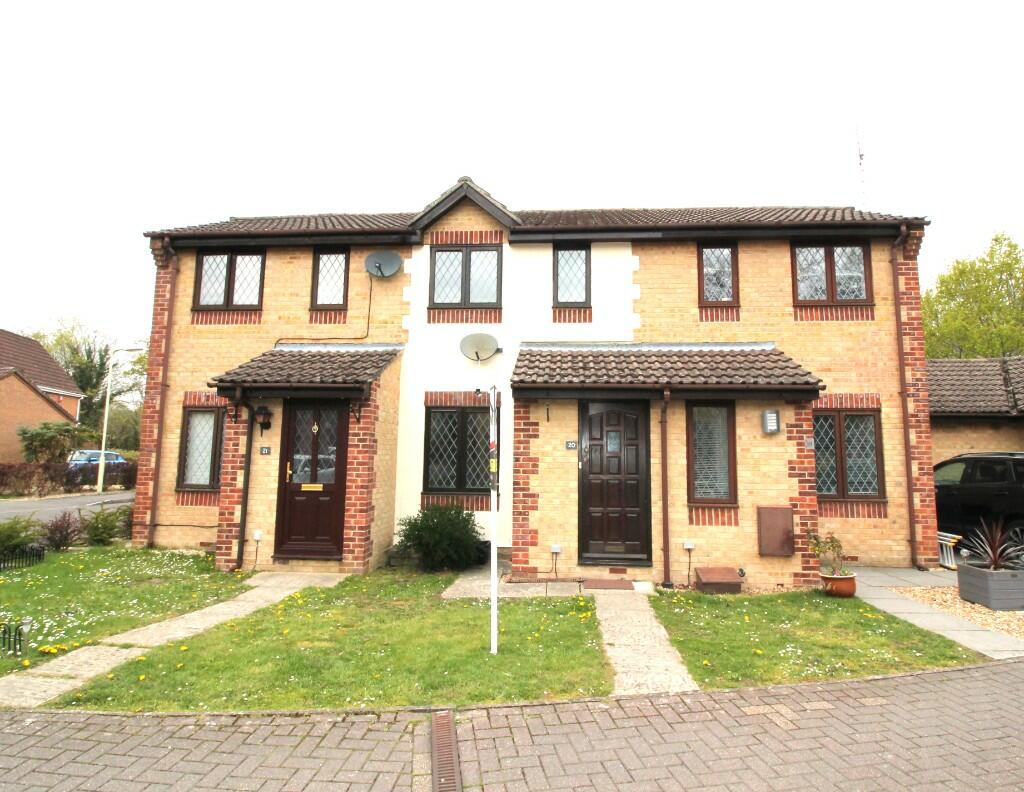2 bed Detached for rent in Totton. From M.M Lettings - Hythe 2 bed Detached for rent in Totton. From M.M Lettings - Hythe
