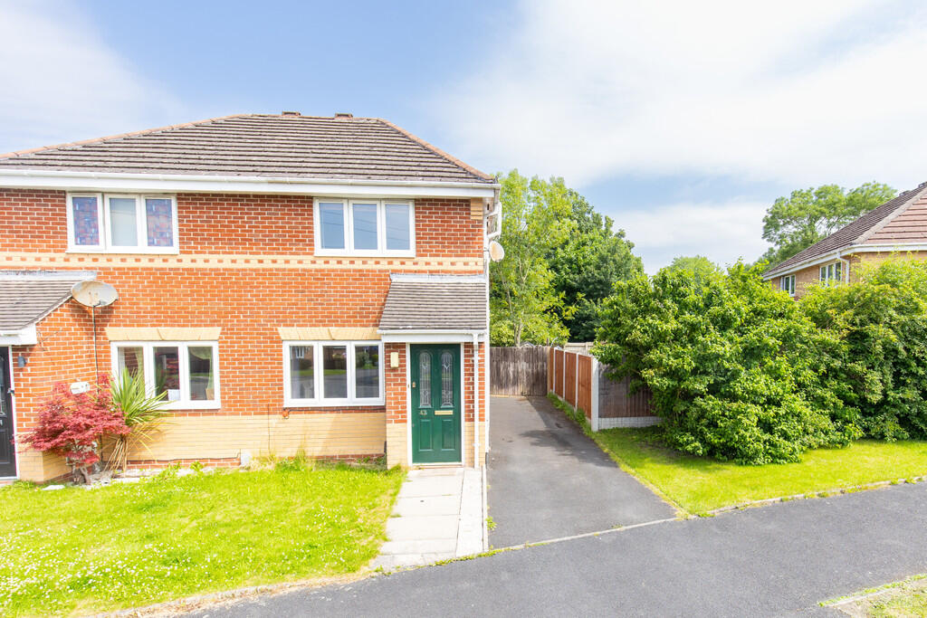 2 bed Semi Detached for rent in Kingsfold. From Roberts & Co Estate Agents - Preston & South Ribble