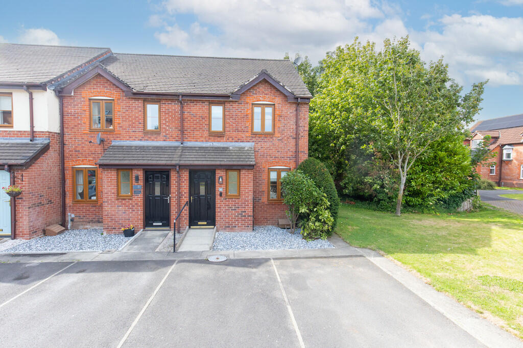 3 bed Semi Detached for rent in Little Hoole Moss Houses. From Roberts & Co Estate Agents - Preston & South Ribble