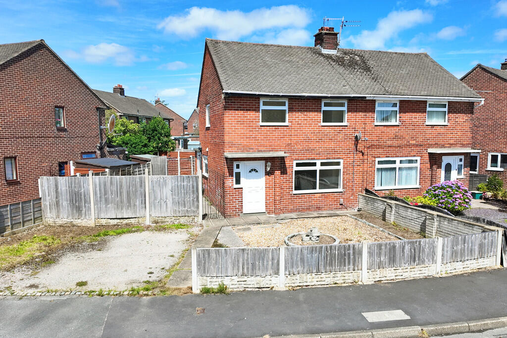 3 bed Semi Detached for rent in Kingsfold. From Roberts & Co Estate Agents - Preston & South Ribble 3 bed Semi Detached for rent in Kingsfold. From Roberts & Co Estate Agents - Preston & South Ribble