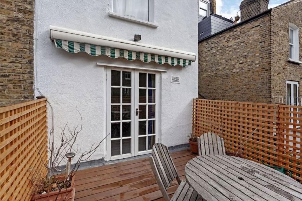 2 bed 1st Floor Flat for rent in Battersea. From Langford Lettings Ltd - London