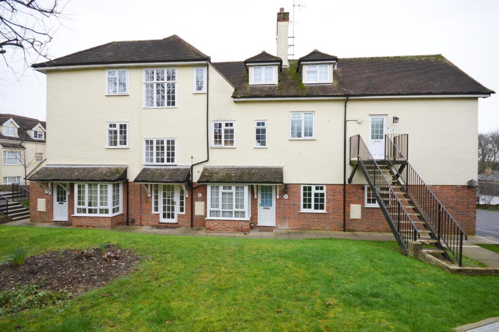 2 bed Apartment for rent in Bishop's Stortford. From Russell Property - Bishop's Stortford 2 bed Apartment for rent in Bishop's Stortford. From Russell Property - Bishop's Stortford