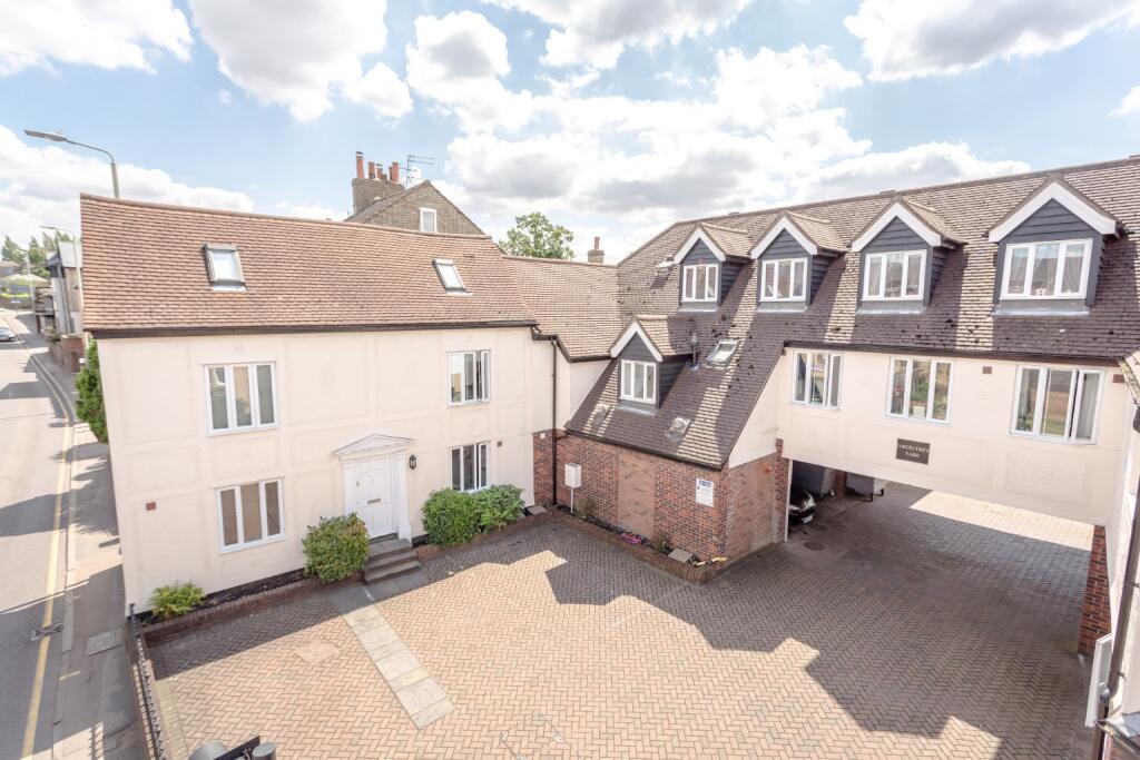 1 bed Apartment for rent in Bishop's Stortford. From Russell Property - Bishop's Stortford 1 bed Apartment for rent in Bishop's Stortford. From Russell Property - Bishop's Stortford