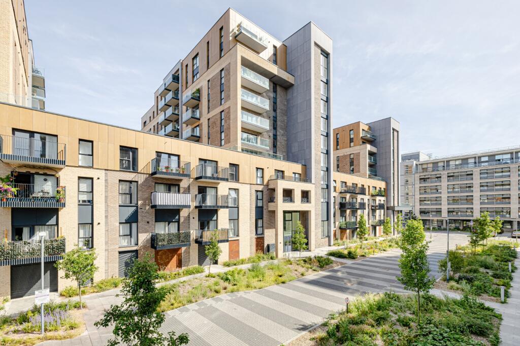 2 bed Penthouse for rent in Gilston. From Russell Property - Bishop's Stortford