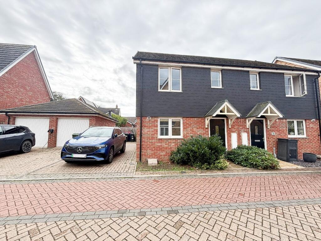 2 bed Semi Detached for rent in Elsenham. From Russell Property - Bishop's Stortford