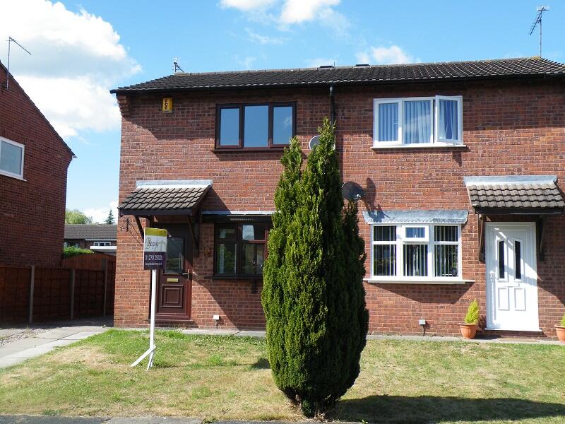 2 bed Semi Detached for rent in Coppenhall Moss. From Bespoke Lettings