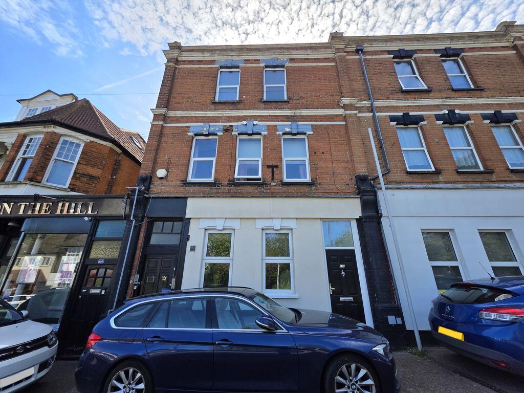1 bed 1st Floor Flat for rent in Southend-on-Sea. From Crowstone Estates - Westcliff-On-Sea