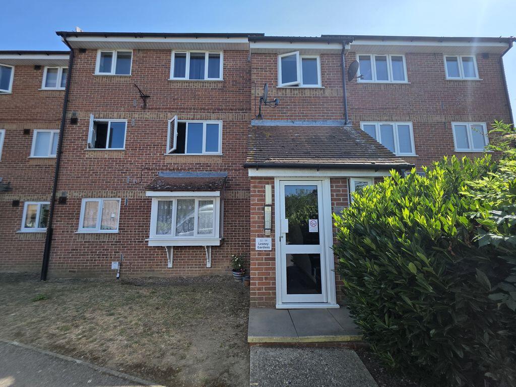 1 bed 1st Floor Flat for rent in Rochford. From Crowstone Estates - Westcliff-On-Sea 1 bed 1st Floor Flat for rent in Rochford. From Crowstone Estates - Westcliff-On-Sea