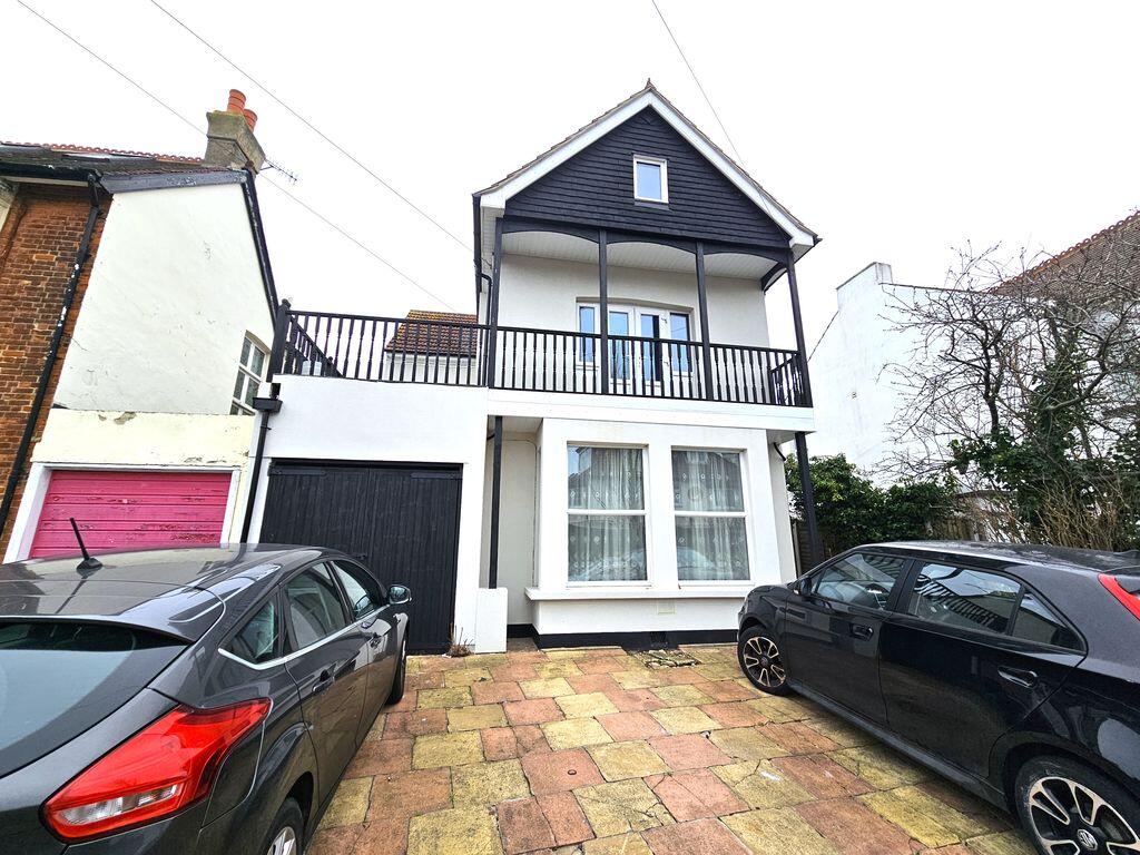 0 bed Detached for rent in Southend-on-Sea. From Crowstone Estates - Westcliff-On-Sea 0 bed Detached for rent in Southend-on-Sea. From Crowstone Estates - Westcliff-On-Sea
