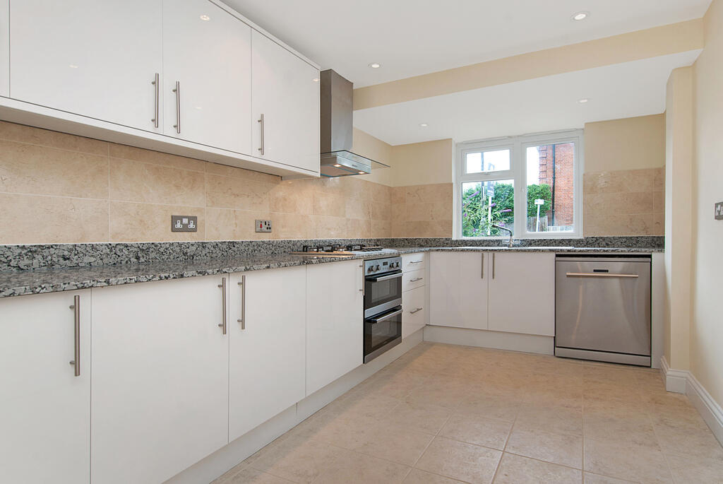 5 bed Detached for rent in Wimbledon. From Winchester White - Wimbledon
