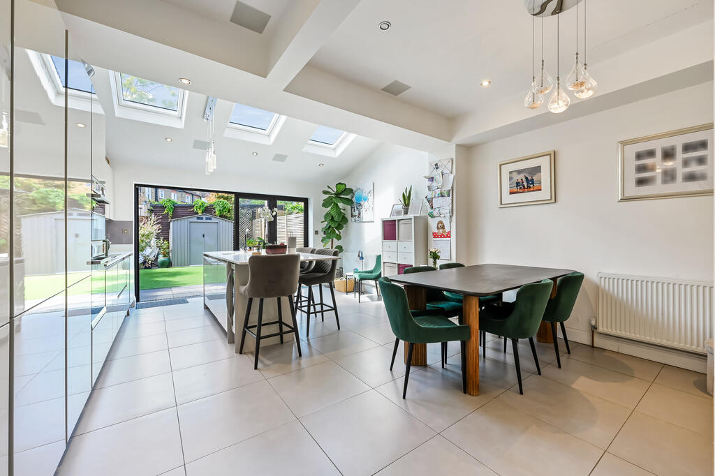 4 bed Detached for rent in Wimbledon. From Winchester White - Wimbledon