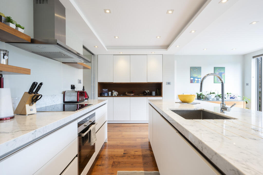 3 bed Detached for rent in Putney. From Winchester White - Wimbledon