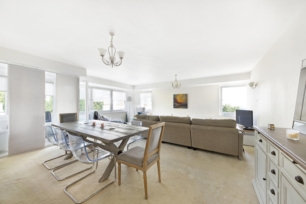 2 bed 1st Floor Flat for rent in Wimbledon. From Winchester White - Wimbledon