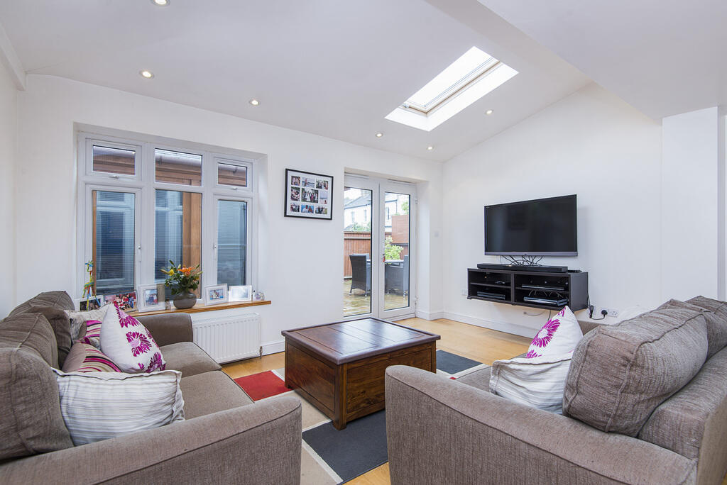 3 bed Detached for rent in Wimbledon. From Winchester White - Wimbledon