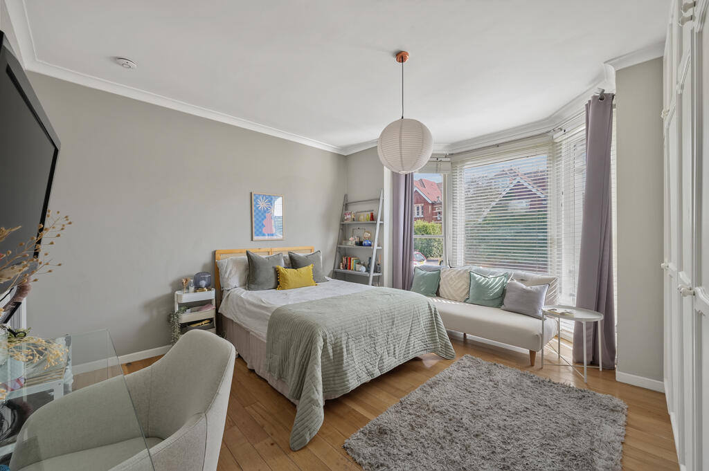 4 bed Studio for rent in Wimbledon. From Winchester White - Wimbledon