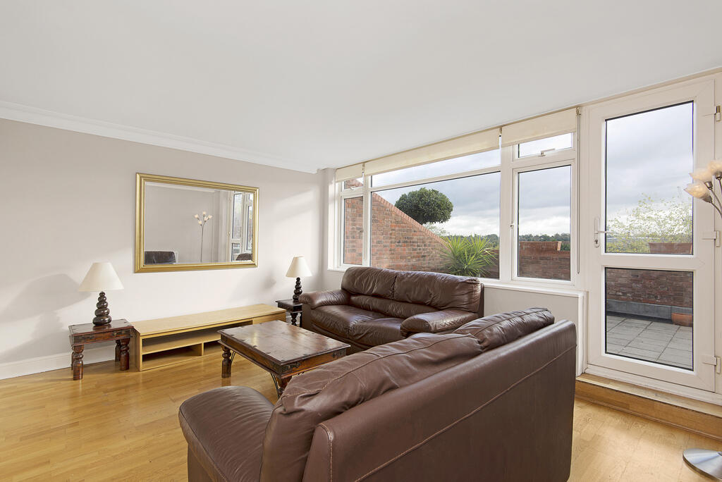 2 bed Annexe for rent in Wimbledon. From Winchester White - Wimbledon