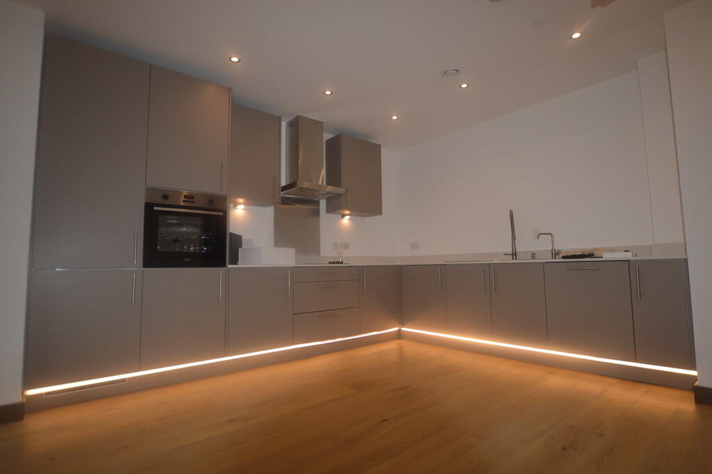 2 bed Apartment for rent in Bury St Edmunds. From Tennens Properties Ltd - Bury St. Edmunds