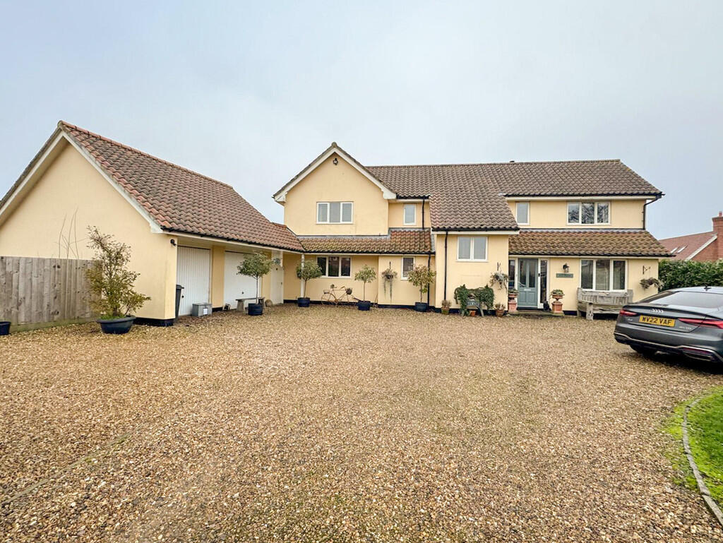 4 bed Detached for rent in Badwell Ash. From Tennens Properties Ltd - Bury St. Edmunds