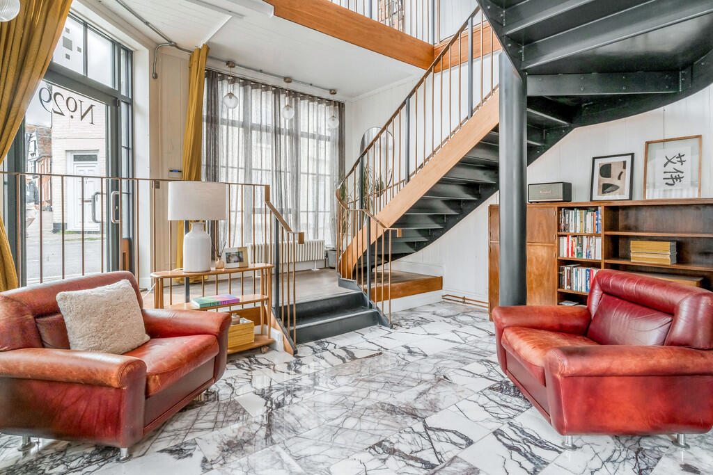 2 bed End of Terrace for rent in Bury St Edmunds. From Tennens Properties Ltd - Bury St. Edmunds