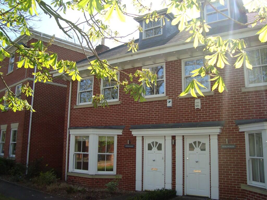 4 bed Town House for rent in Bury St Edmunds. From Tennens Properties Ltd - Bury St. Edmunds 4 bed Town House for rent in Bury St Edmunds. From Tennens Properties Ltd - Bury St. Edmunds