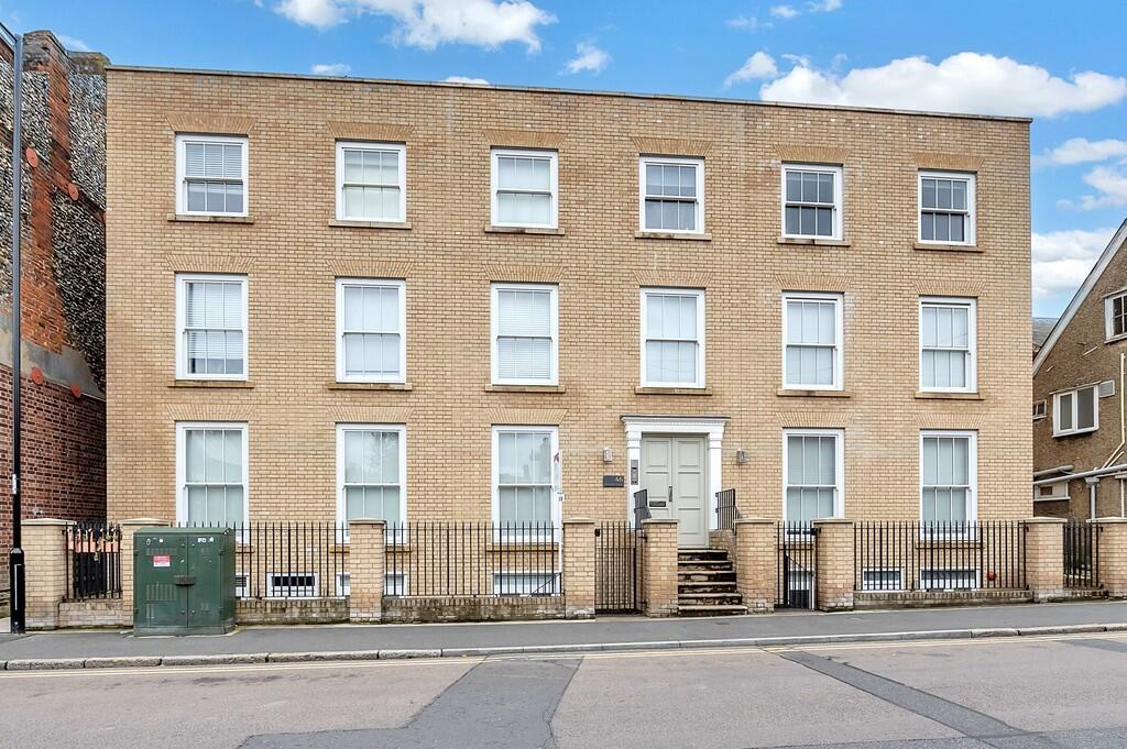 2 bed Apartment for rent in Bury St Edmunds. From Tennens Properties Ltd - Bury St. Edmunds