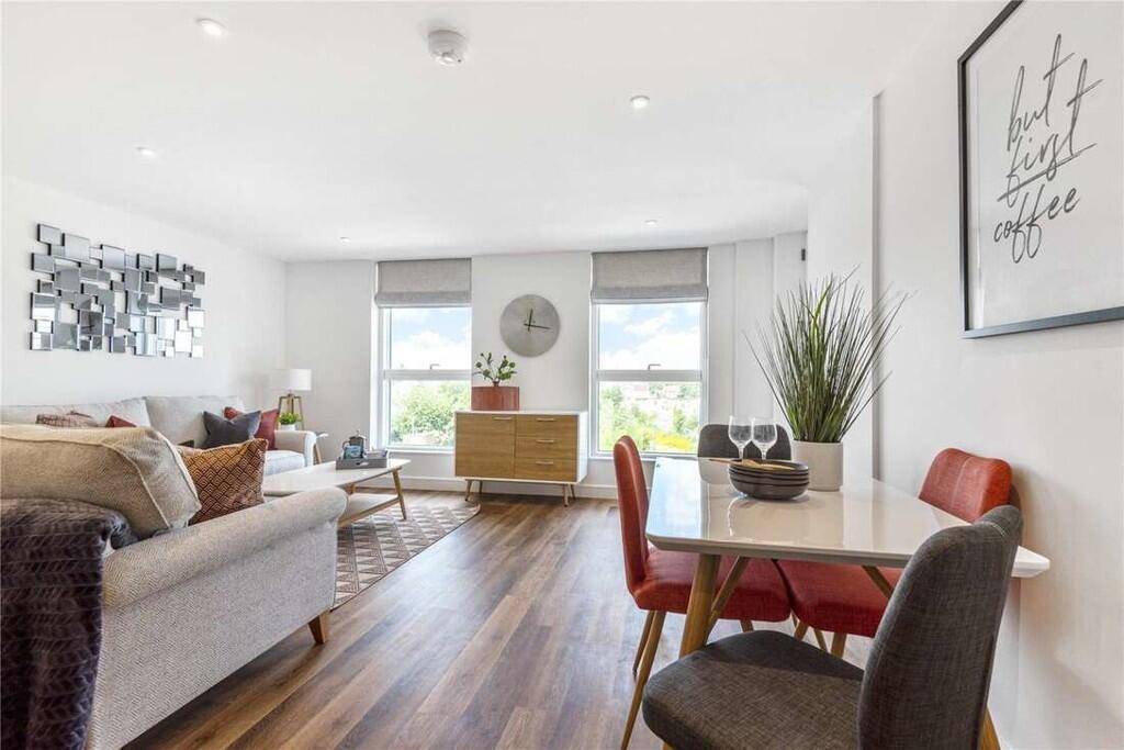 2 bed Apartment for rent in Bury St Edmunds. From Tennens Properties Ltd - Bury St. Edmunds 2 bed Apartment for rent in Bury St Edmunds. From Tennens Properties Ltd - Bury St. Edmunds