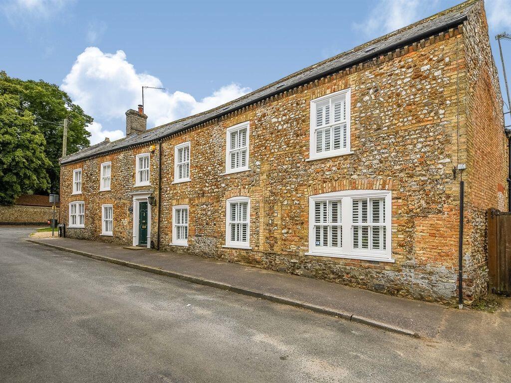 5 bed Detached for rent in Wereham. From Tennens Properties Ltd - Bury St. Edmunds 5 bed Detached for rent in Wereham. From Tennens Properties Ltd - Bury St. Edmunds
