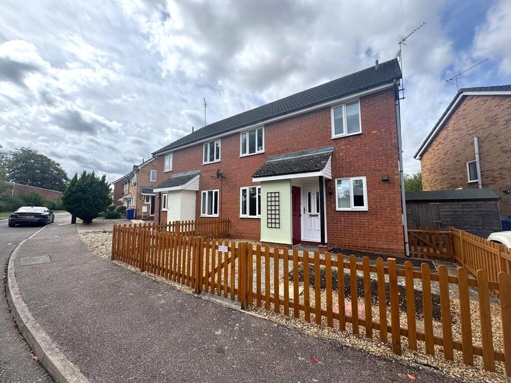 2 bed End of Terrace for rent in Bury St Edmunds. From Tennens Properties Ltd - Bury St. Edmunds 2 bed End of Terrace for rent in Bury St Edmunds. From Tennens Properties Ltd - Bury St. Edmunds