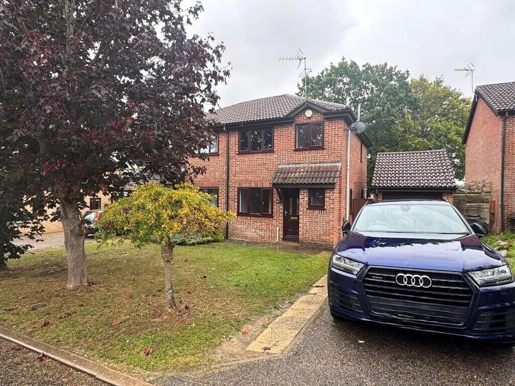 3 bed Semi Detached for rent in Stowmarket. From Tennens Properties Ltd - Bury St. Edmunds