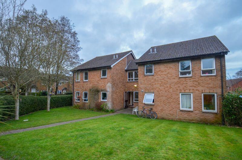 4 bed Studio for rent in Walhampton. From Denisons Estate Agents - Christchurch