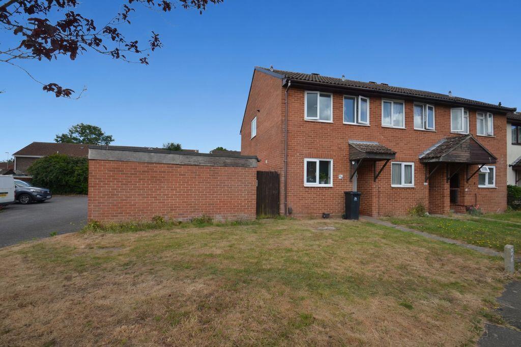 2 bed End of Terrace for rent in Winkton. From Denisons Estate Agents - Christchurch 2 bed End of Terrace for rent in Winkton. From Denisons Estate Agents - Christchurch