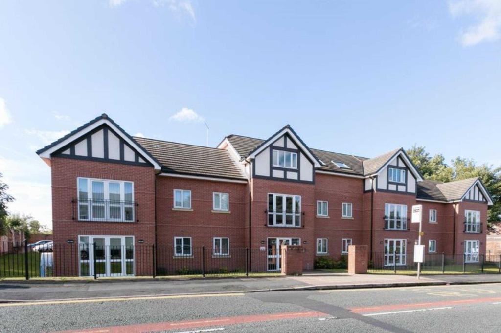 2 bed 1st Floor Flat for rent in Wigan. From Belvoir - Wigan