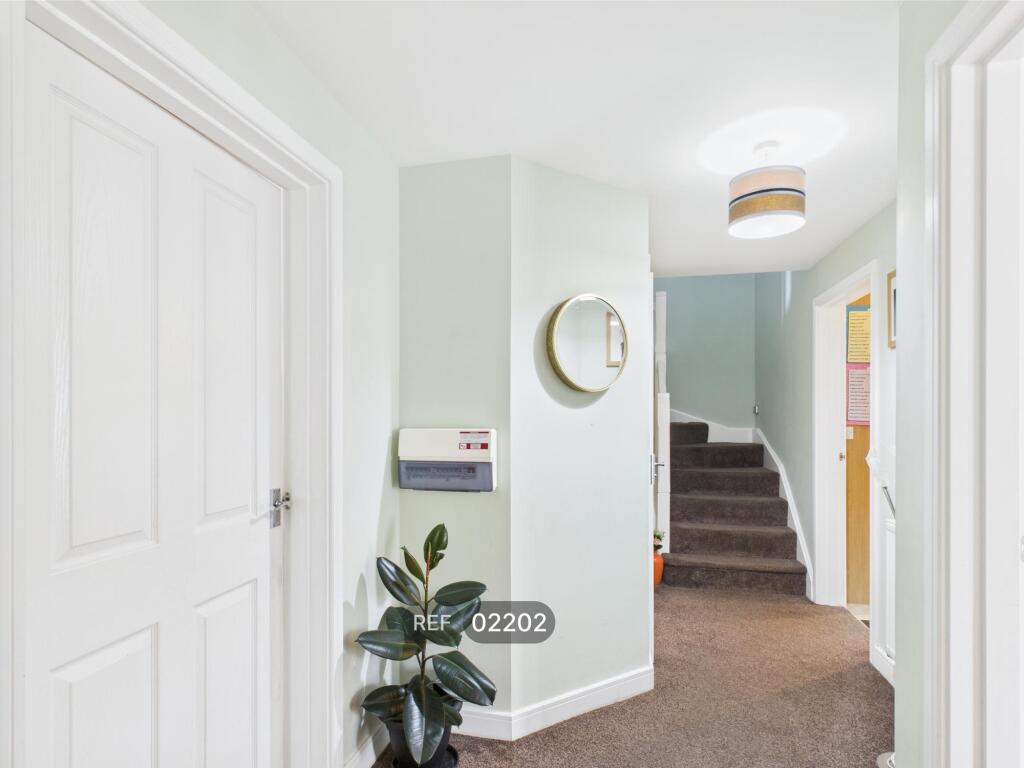 3 bed Detached for rent in Workhouse Hill. From Gallant Richardson - Colchester 3 bed Detached for rent in Workhouse Hill. From Gallant Richardson - Colchester