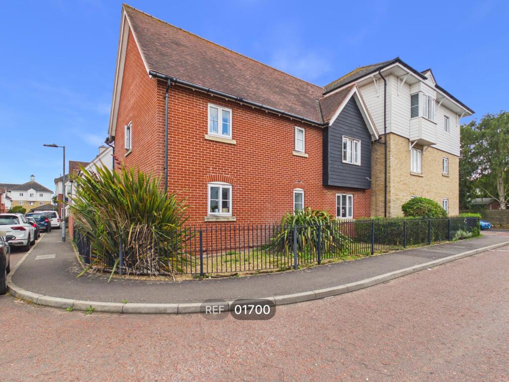 2 bed 1st Floor Flat for rent in Rowhedge. From Gallant Richardson - Colchester