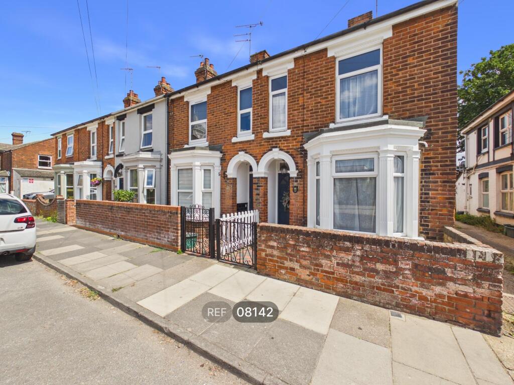 2 bed Mid Terraced House for rent in Berechurch. From Gallant Richardson - Colchester