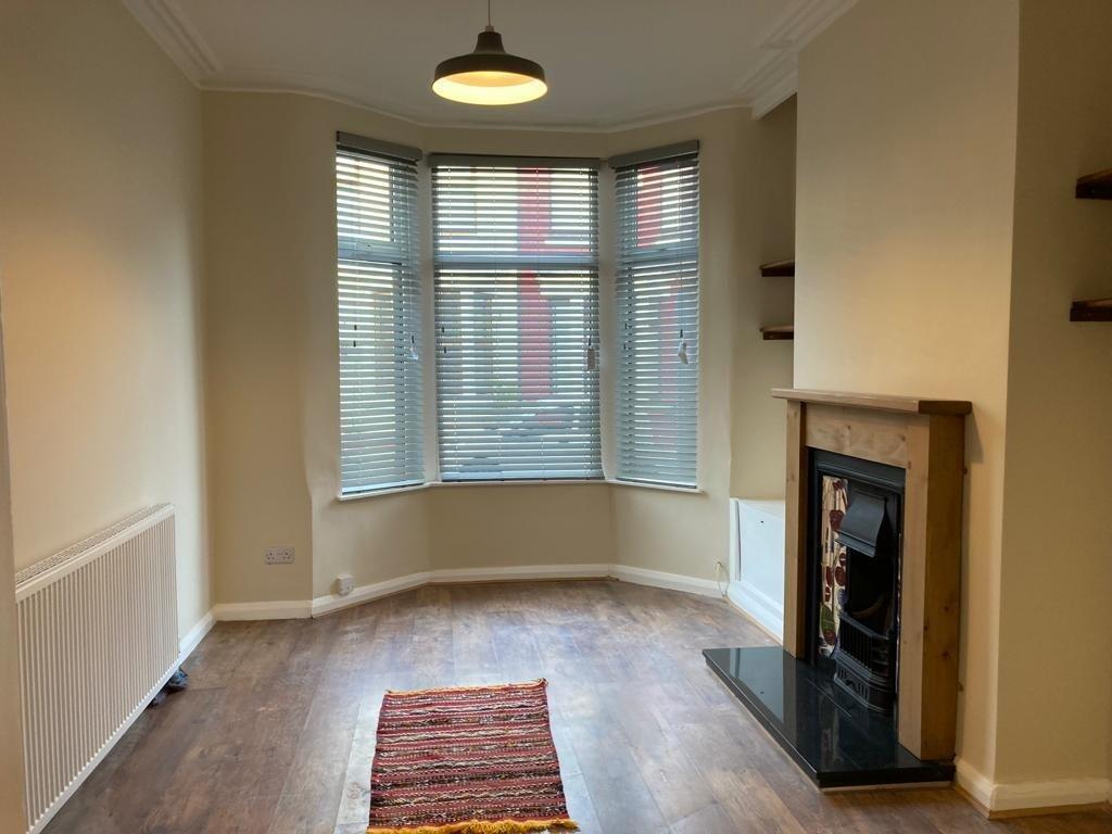 2 bed Mid Terraced House for rent in Liverpool. From Matthews of Chester - Chester