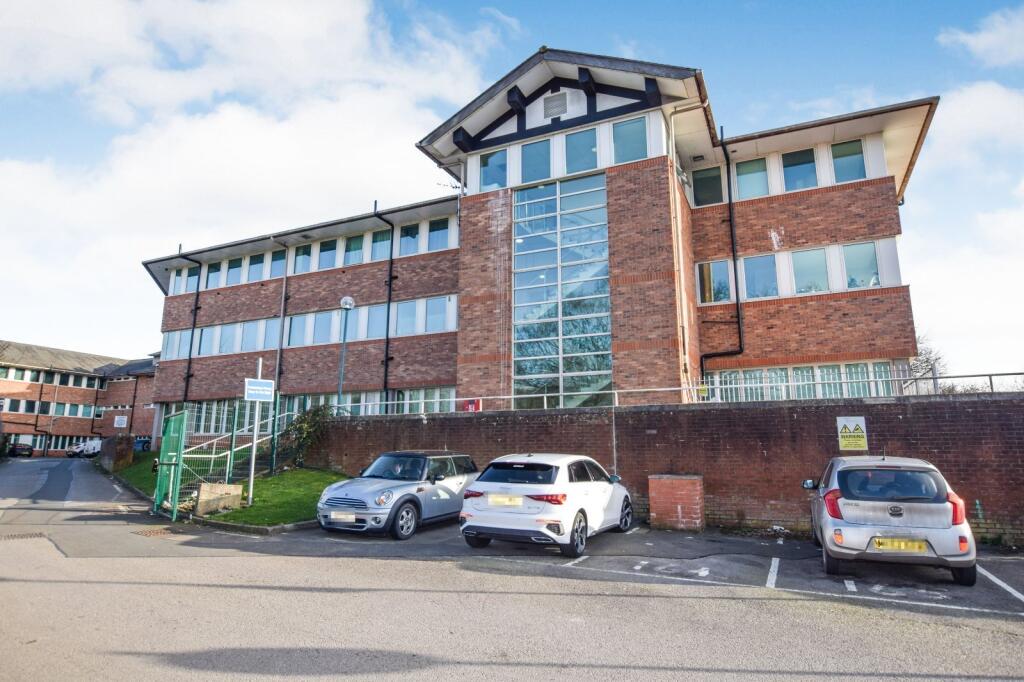 1 bed 1st Floor Flat for rent in Sutton Weaver. From Matthews of Chester - Chester