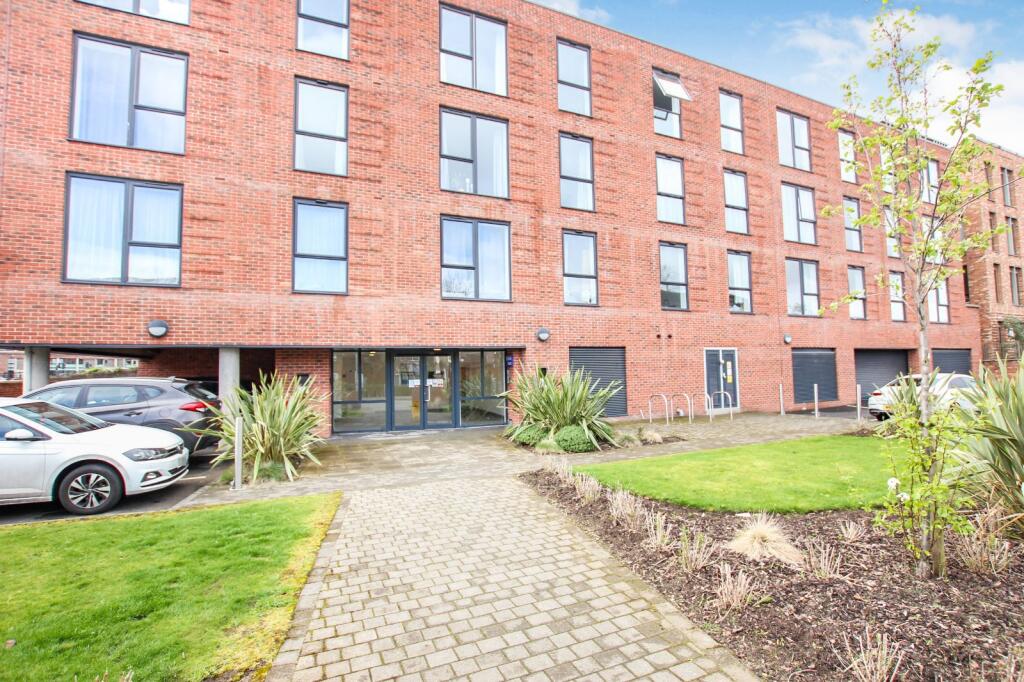 2 bed 1st Floor Flat for rent in Chester. From Matthews of Chester - Chester