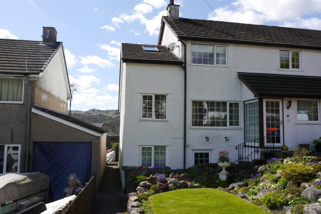 2 bed Semi Detached for rent in Ambleside. From Matthews Benjamin - Windermere