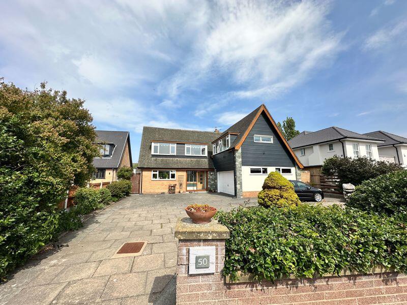 4 bed Detached for rent in Southport. From Lynn Thompson Estate/Letting Agents - Southport 4 bed Detached for rent in Southport. From Lynn Thompson Estate/Letting Agents - Southport