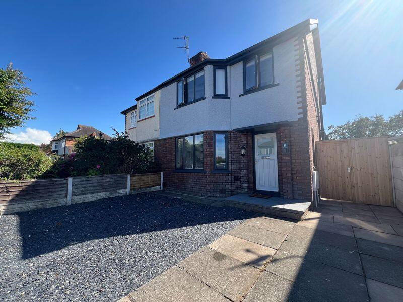 3 bed Semi Detached for rent in Southport. From Lynn Thompson Estate/Letting Agents - Southport 3 bed Semi Detached for rent in Southport. From Lynn Thompson Estate/Letting Agents - Southport